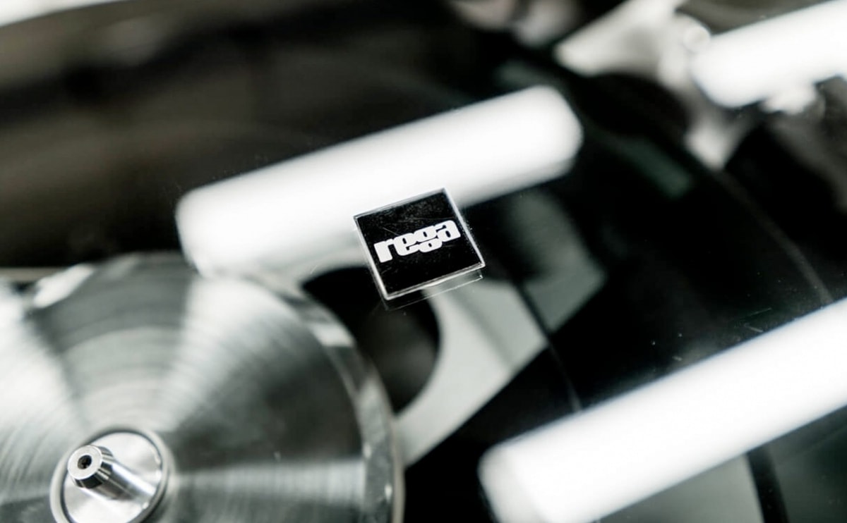 Rega RP8 turntable